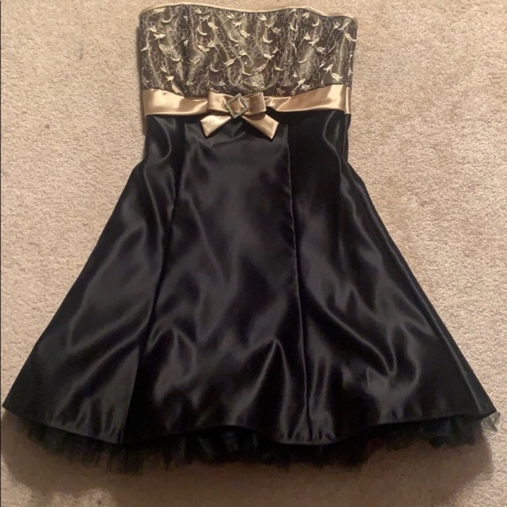 Jessica McClintock Strapless Dress